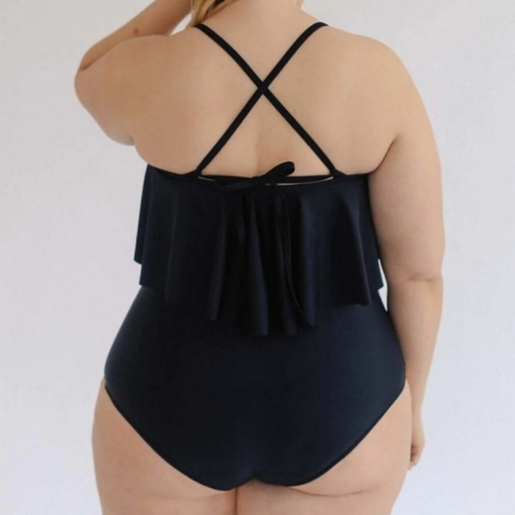 NWT June Loop S Mary Swim Top Bikini Black Ruffle Long Line Modest - Picture 4 of 6